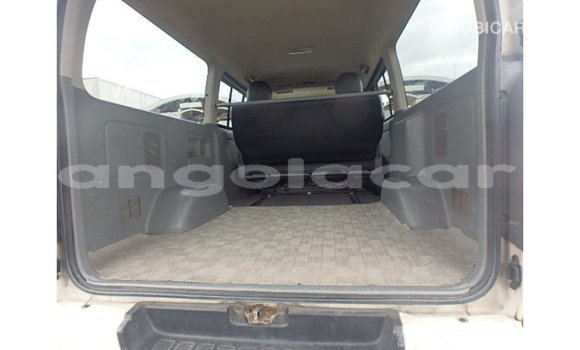 Comprar Importar Toyota Hiace Branco Carro em Import - Dubai em Bengo Province Comprar Importar Toyota Hiace Branco Carro em Import - Dubai em Bengo Province