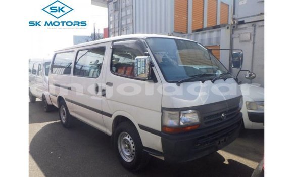 Comprar Importar Toyota Hiace Branco Carro em Import - Dubai em Bengo Province Comprar Importar Toyota Hiace Branco Carro em Import - Dubai em Bengo Province