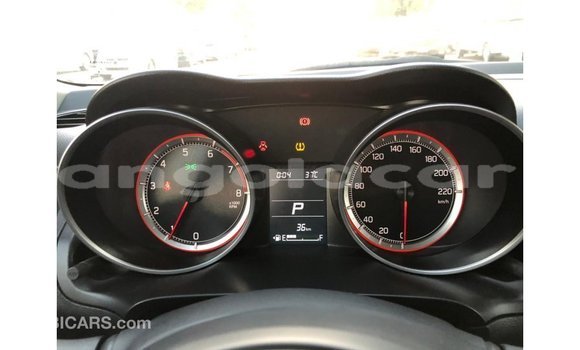 Comprar Importar Suzuki Swift Outro Carro em Import - Dubai em Bengo Province Comprar Importar Suzuki Swift Outro Carro em Import - Dubai em Bengo Province