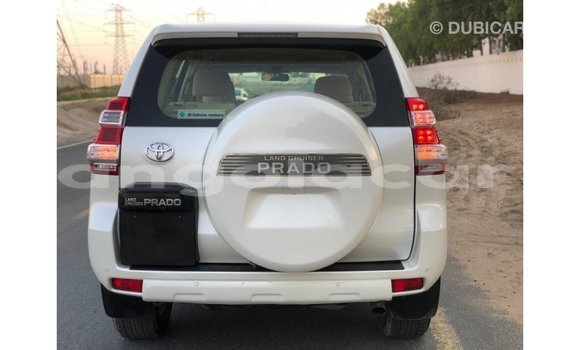 Acheter Import Voiture Toyota Prado Blanc à Import - Dubai, Province de Bengo Acheter Import Voiture Toyota Prado Blanc à Import - Dubai, Province de Bengo