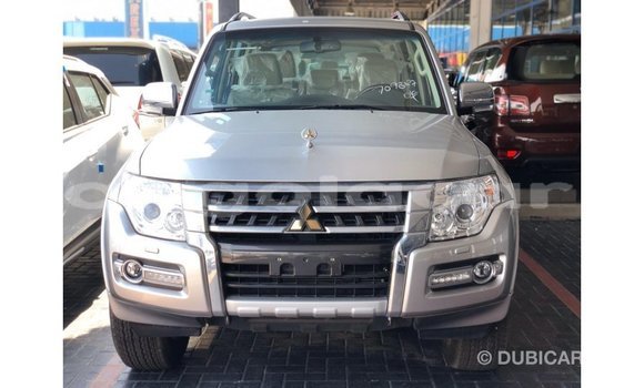 Comprar Importar Mitsubishi Pajero Outro Carro em Import - Dubai em Bengo Province Comprar Importar Mitsubishi Pajero Outro Carro em Import - Dubai em Bengo Province