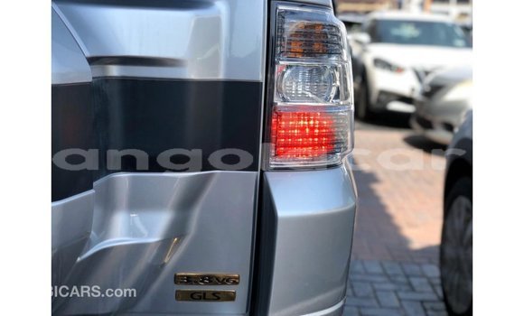 Comprar Importar Mitsubishi Pajero Outro Carro em Import - Dubai em Bengo Province Comprar Importar Mitsubishi Pajero Outro Carro em Import - Dubai em Bengo Province