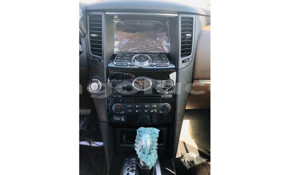 Acheter Import Voiture Infiniti Q Noir à Import - Dubai, Province de Bengo Acheter Import Voiture Infiniti Q Noir à Import - Dubai, Province de Bengo