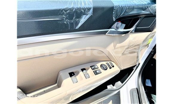 Acheter Import Voiture Hyundai Elantra Blanc à Import - Dubai, Province de Bengo Acheter Import Voiture Hyundai Elantra Blanc à Import - Dubai, Province de Bengo