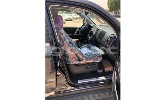 Comprar Importar Toyota Land Cruiser Preto Carro em Import - Dubai em Bengo Province Comprar Importar Toyota Land Cruiser Preto Carro em Import - Dubai em Bengo Province