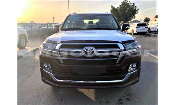Comprar Importar Toyota Land Cruiser Outro Carro em Import - Dubai em Bengo Province