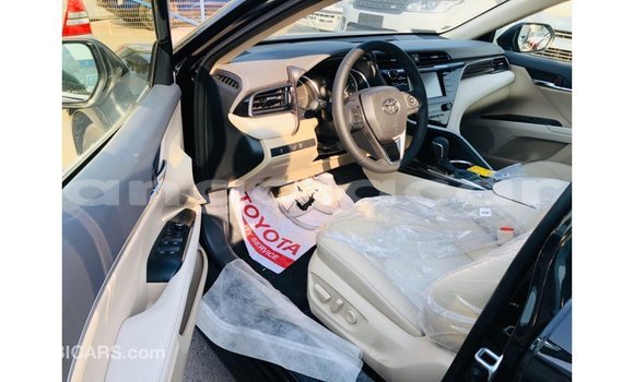 Acheter Import Voiture Toyota Camry Noir à Import - Dubai, Province de Bengo Acheter Import Voiture Toyota Camry Noir à Import - Dubai, Province de Bengo