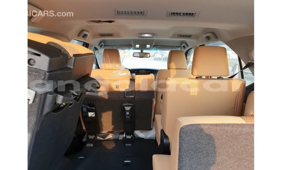 Comprar Importar Toyota Fortuner Outro Carro em Import - Dubai em Bengo Province Comprar Importar Toyota Fortuner Outro Carro em Import - Dubai em Bengo Province