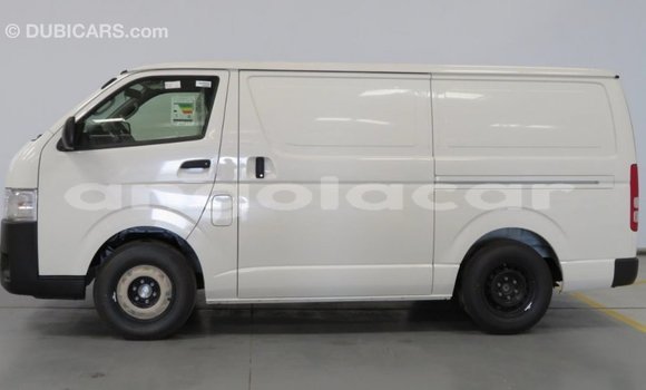 Comprar Importar Toyota Hiace Branco Carro em Import - Dubai em Bengo Province Comprar Importar Toyota Hiace Branco Carro em Import - Dubai em Bengo Province