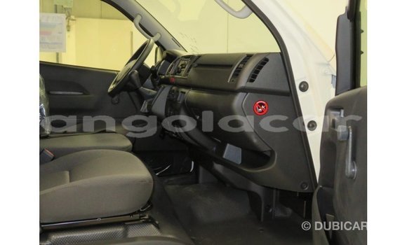 Comprar Importar Toyota Hiace Branco Carro em Import - Dubai em Bengo Province Comprar Importar Toyota Hiace Branco Carro em Import - Dubai em Bengo Province