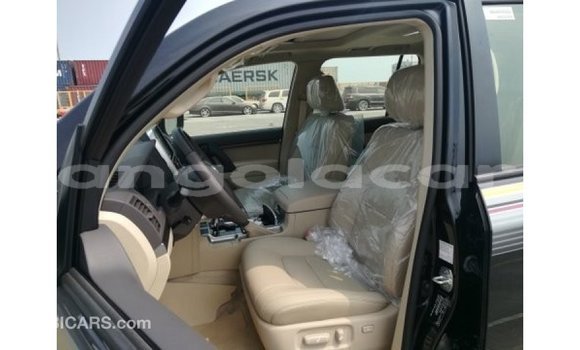 Comprar Importar Toyota Land Cruiser Preto Carro em Import - Dubai em Bengo Province Comprar Importar Toyota Land Cruiser Preto Carro em Import - Dubai em Bengo Province