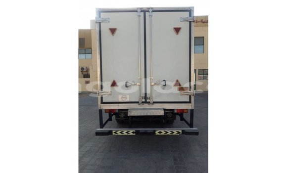 Comprar Importar Mitsubishi i Branco Carro em Import - Dubai em Bengo Province Comprar Importar Mitsubishi i Branco Carro em Import - Dubai em Bengo Province