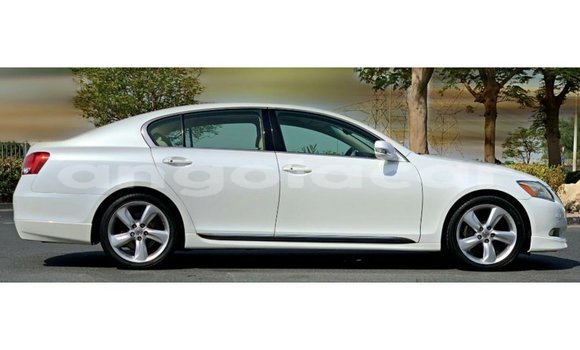 Comprar Importar Lexus GS Branco Carro em Import - Dubai em Bengo Province Comprar Importar Lexus GS Branco Carro em Import - Dubai em Bengo Province