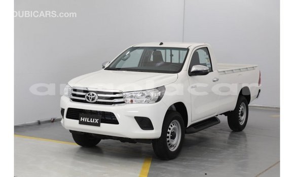 Acheter Import Voiture Toyota Hilux Blanc à Import - Dubai, Province de Bengo Acheter Import Voiture Toyota Hilux Blanc à Import - Dubai, Province de Bengo