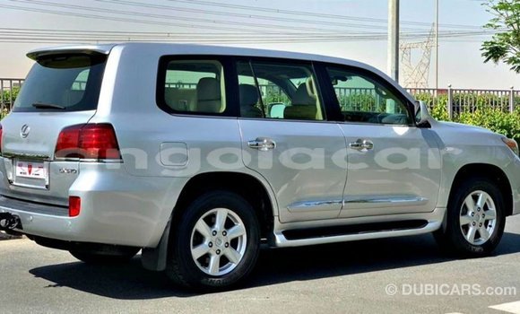 Comprar Importar Lexus LX Outro Carro em Import - Dubai em Bengo Province Comprar Importar Lexus LX Outro Carro em Import - Dubai em Bengo Province