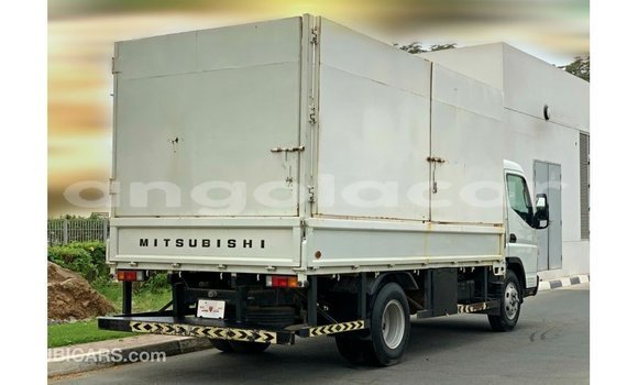 Comprar Importar Mitsubishi Carisma Branco Carro em Import - Dubai em Bengo Province Comprar Importar Mitsubishi Carisma Branco Carro em Import - Dubai em Bengo Province