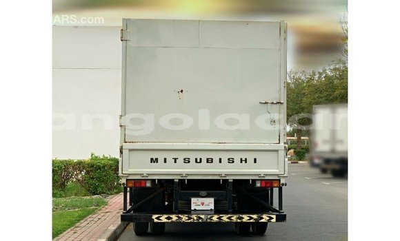 Comprar Importar Mitsubishi Carisma Branco Carro em Import - Dubai em Bengo Province Comprar Importar Mitsubishi Carisma Branco Carro em Import - Dubai em Bengo Province