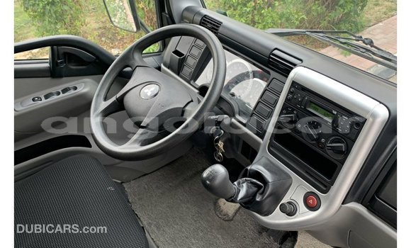 Comprar Importar Mitsubishi Carisma Branco Carro em Import - Dubai em Bengo Province Comprar Importar Mitsubishi Carisma Branco Carro em Import - Dubai em Bengo Province