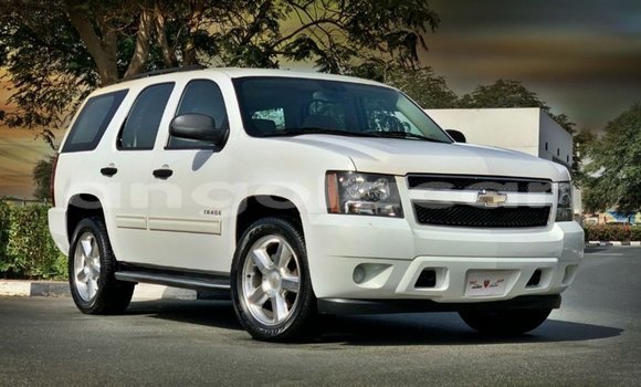 Buy Import Chevrolet Tahoe White Car in Import - Dubai in Bengo Province