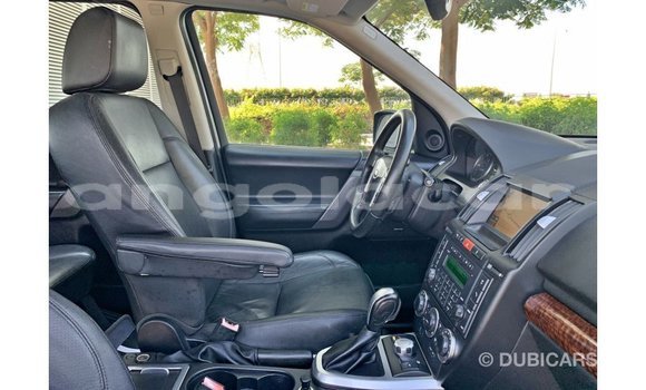 Comprar Importar Land Rover Defender Outro Carro em Import - Dubai em Bengo Province Comprar Importar Land Rover Defender Outro Carro em Import - Dubai em Bengo Province