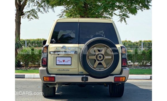 Comprar Importar Nissan Patrol Bege Carro em Import - Dubai em Bengo Province Comprar Importar Nissan Patrol Bege Carro em Import - Dubai em Bengo Province