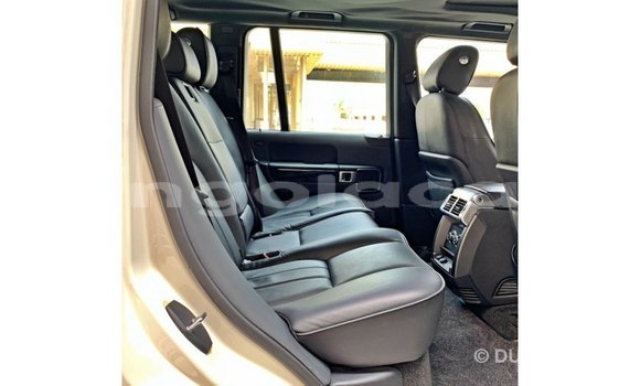 Comprar Importar Land Rover Range Rover Branco Carro em Import - Dubai em Bengo Province Comprar Importar Land Rover Range Rover Branco Carro em Import - Dubai em Bengo Province