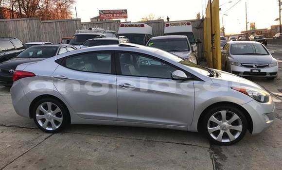 Comprar Usado Hyundai Elantra Marrom Carro em Luanda em Luanda Province Comprar Usado Hyundai Elantra Marrom Carro em Luanda em Luanda Province