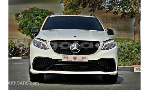 Comprar Importar Mercedes-Benz GLE Branco Carro em Import - Dubai em Bengo Province Comprar Importar Mercedes-Benz GLE Branco Carro em Import - Dubai em Bengo Province