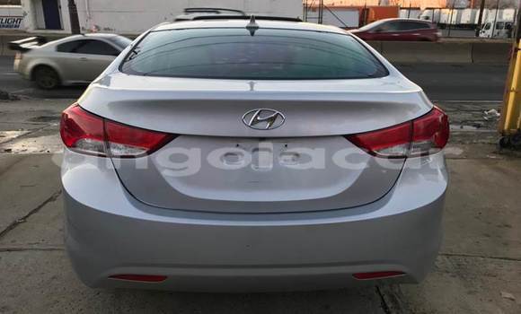 Comprar Usado Hyundai Elantra Marrom Carro em Luanda em Luanda Province Comprar Usado Hyundai Elantra Marrom Carro em Luanda em Luanda Province