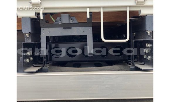 Acheter Import Voiture Isuzu Rodeo Blanc à Import - Dubai, Province de Bengo Acheter Import Voiture Isuzu Rodeo Blanc à Import - Dubai, Province de Bengo