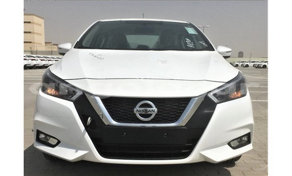 Comprar Importar Nissan Sunny Branco Carro em Import - Dubai em Bengo Province