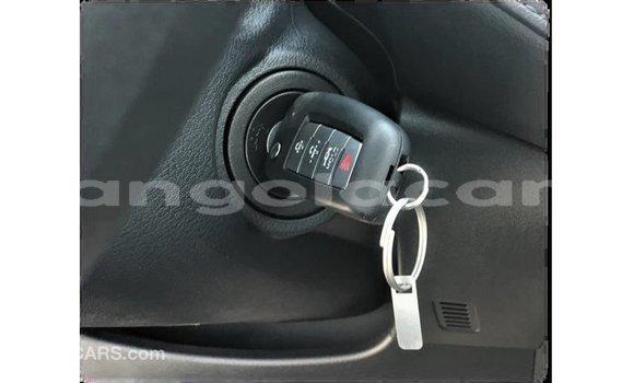 Comprar Importar Nissan Sunny Branco Carro em Import - Dubai em Bengo Province Comprar Importar Nissan Sunny Branco Carro em Import - Dubai em Bengo Province