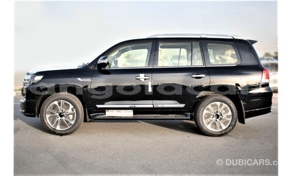 Comprar Importar Toyota Land Cruiser Preto Carro em Import - Dubai em Bengo Province Comprar Importar Toyota Land Cruiser Preto Carro em Import - Dubai em Bengo Province