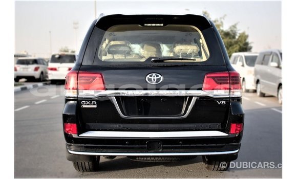 Comprar Importar Toyota Land Cruiser Preto Carro em Import - Dubai em Bengo Province Comprar Importar Toyota Land Cruiser Preto Carro em Import - Dubai em Bengo Province