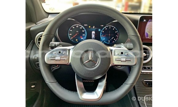Comprar Importar Mercedes-Benz GLC Branco Carro em Import - Dubai em Bengo Province Comprar Importar Mercedes-Benz GLC Branco Carro em Import - Dubai em Bengo Province