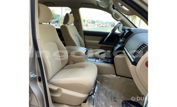 Comprar Importar Toyota Land Cruiser Outro Carro em Import - Dubai em Bengo Province Comprar Importar Toyota Land Cruiser Outro Carro em Import - Dubai em Bengo Province