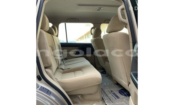 Comprar Importar Toyota Land Cruiser Outro Carro em Import - Dubai em Bengo Province Comprar Importar Toyota Land Cruiser Outro Carro em Import - Dubai em Bengo Province