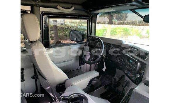 Comprar Importar Hummer H1 Preto Carro em Import - Dubai em Bengo Province Comprar Importar Hummer H1 Preto Carro em Import - Dubai em Bengo Province