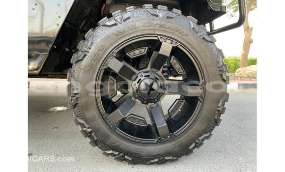 Comprar Importar Hummer H1 Preto Carro em Import - Dubai em Bengo Province Comprar Importar Hummer H1 Preto Carro em Import - Dubai em Bengo Province