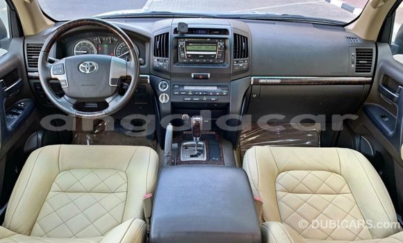 Comprar Importar Toyota Land Cruiser Azul Carro em Import - Dubai em Bengo Province Comprar Importar Toyota Land Cruiser Azul Carro em Import - Dubai em Bengo Province
