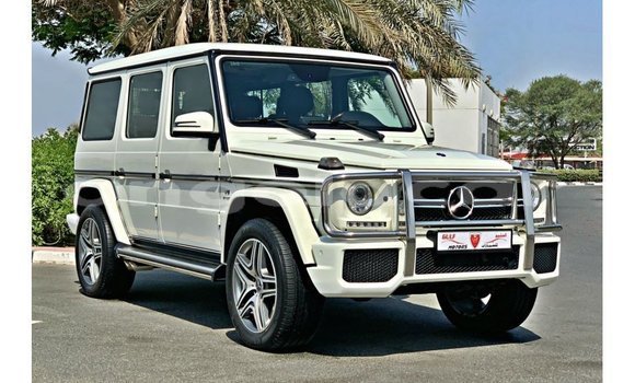 Comprar Importar Mercedes-Benz 190 Branco Carro em Import - Dubai em Bengo Province
