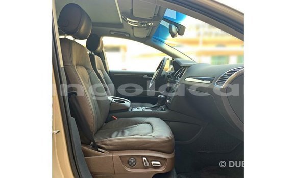 Comprar Importar Audi Q7 Outro Carro em Import - Dubai em Bengo Province Comprar Importar Audi Q7 Outro Carro em Import - Dubai em Bengo Province