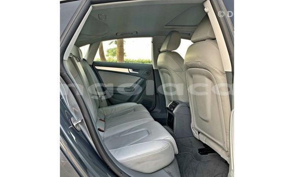 Comprar Importar Audi 100 Outro Carro em Import - Dubai em Bengo Province Comprar Importar Audi 100 Outro Carro em Import - Dubai em Bengo Province