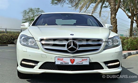 Comprar Importar Mercedes-Benz 190 Branco Carro em Import - Dubai em Bengo Province Comprar Importar Mercedes-Benz 190 Branco Carro em Import - Dubai em Bengo Province