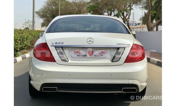 Comprar Importar Mercedes-Benz 190 Branco Carro em Import - Dubai em Bengo Province Comprar Importar Mercedes-Benz 190 Branco Carro em Import - Dubai em Bengo Province