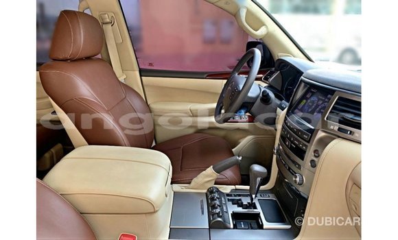 Comprar Importar Lexus LX Preto Carro em Import - Dubai em Bengo Province Comprar Importar Lexus LX Preto Carro em Import - Dubai em Bengo Province