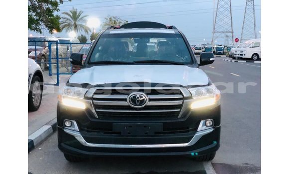 Comprar Importar Toyota Land Cruiser Preto Carro em Import - Dubai em Bengo Province Comprar Importar Toyota Land Cruiser Preto Carro em Import - Dubai em Bengo Province