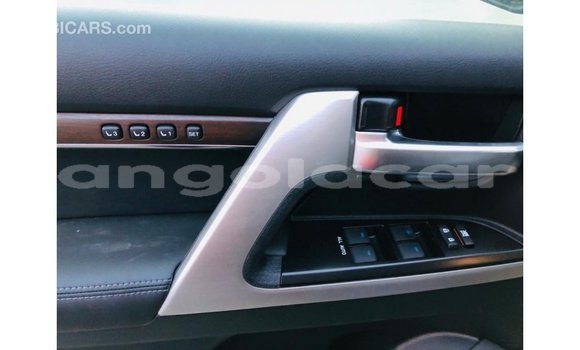 Comprar Importar Toyota Land Cruiser Preto Carro em Import - Dubai em Bengo Province Comprar Importar Toyota Land Cruiser Preto Carro em Import - Dubai em Bengo Province