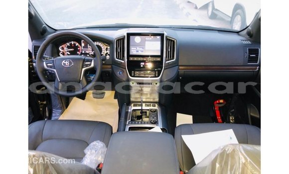 Comprar Importar Toyota Land Cruiser Preto Carro em Import - Dubai em Bengo Province Comprar Importar Toyota Land Cruiser Preto Carro em Import - Dubai em Bengo Province