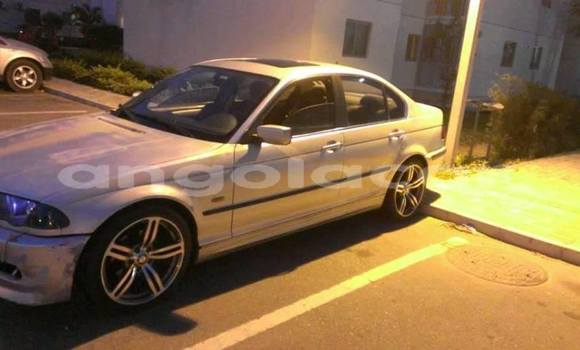 Acheter Occasion Voiture BMW 3–Series Gris à Luanda, Province de Luanda